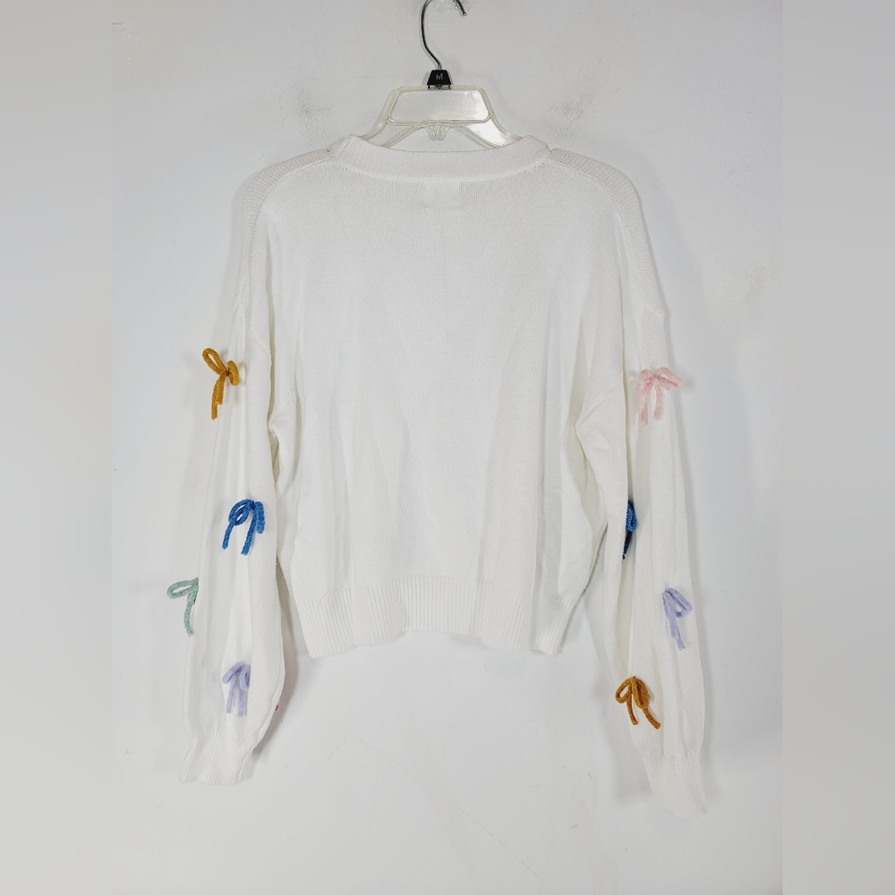 Luna Ivy By Anthropologie Colorful Bow Embellished White Sweater, Size Medium - Picture 3 of 4